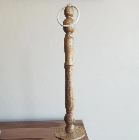 Towel holder - Picture 2 of 7